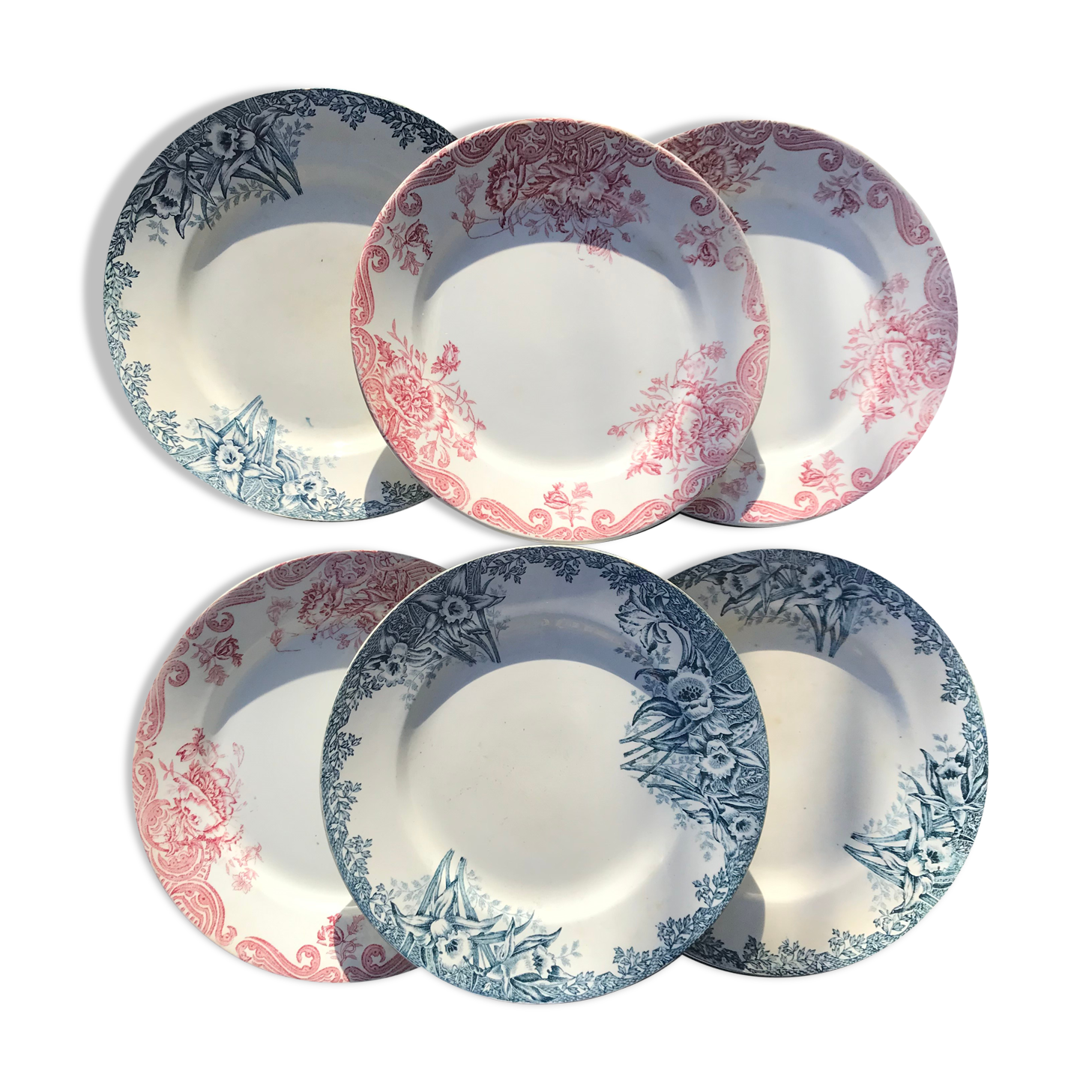 6 assiettes terre de fer dépareillées vintage 1900  a motif floral
