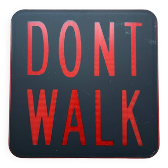 Don't Walk New York Memphis sign