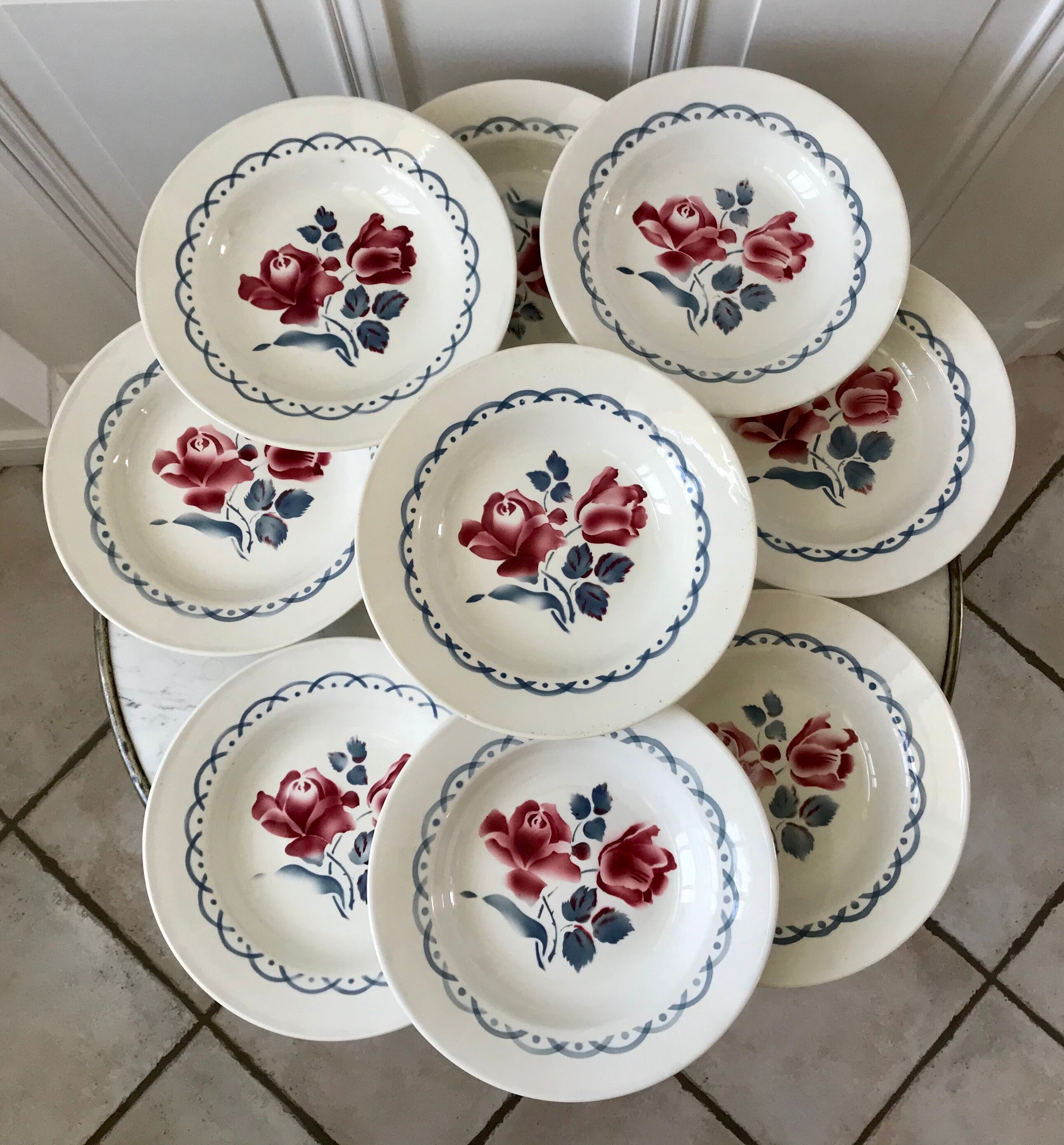Set of 9 hollow plates Digoin Sarreguemines model "Cannes"