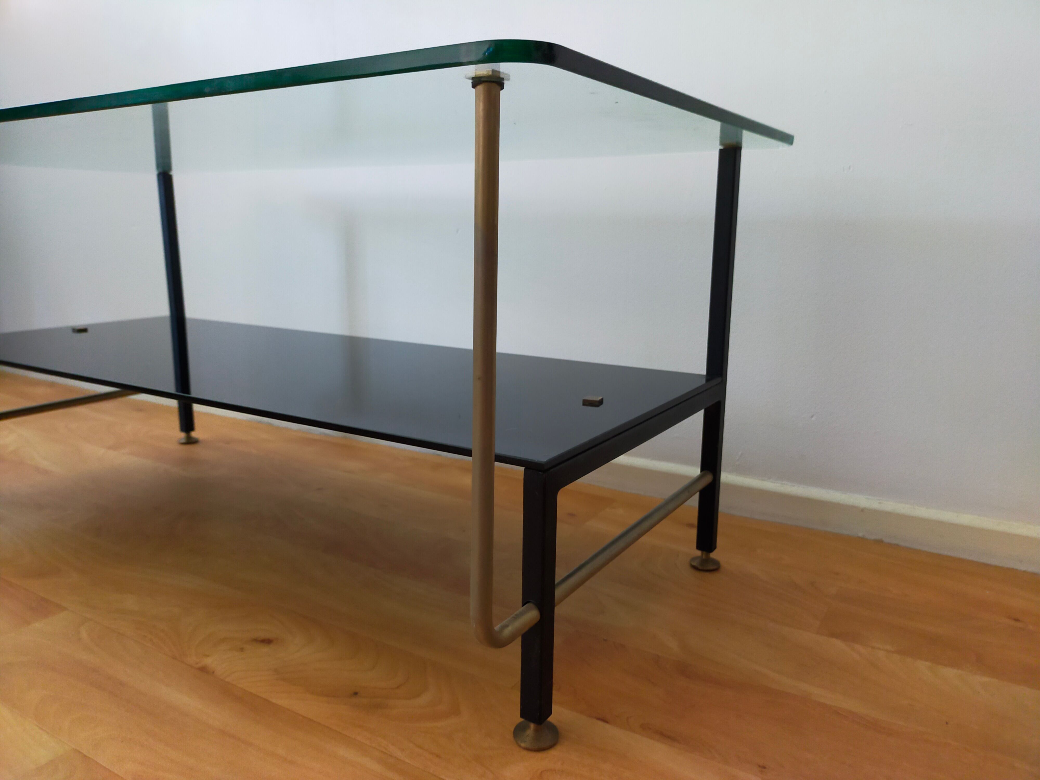 Coffee table design 50s vintage glass and brass