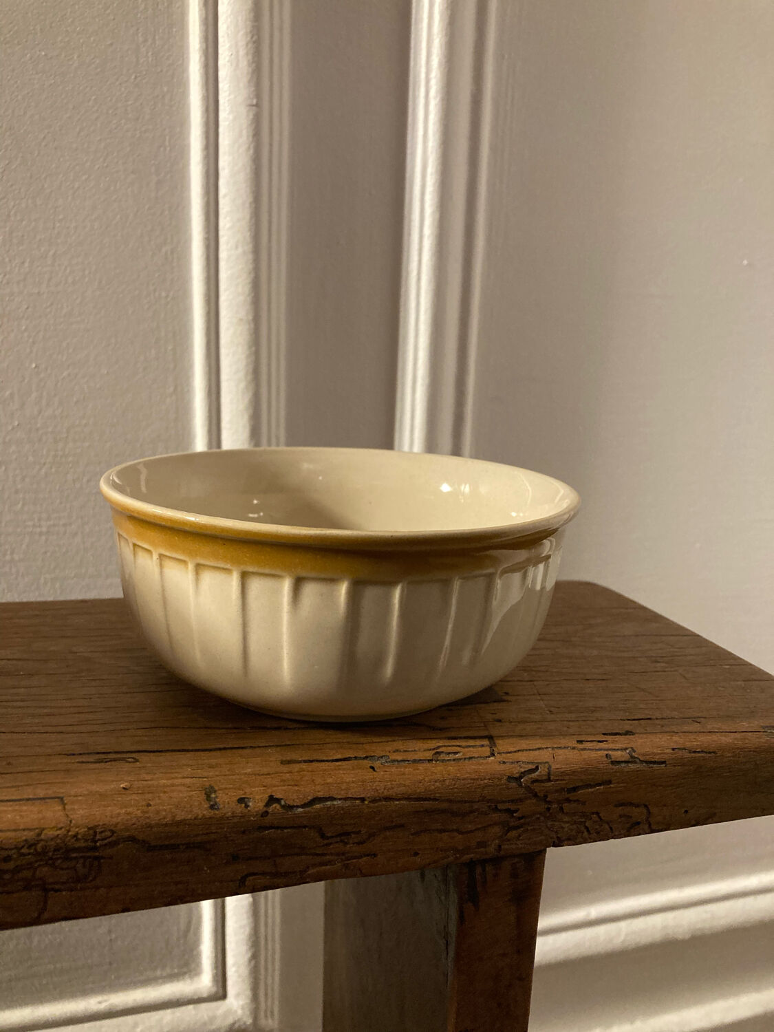 5 ceramic bowls