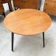 Table d'appoint ronde pieds épingles métal laqué noir