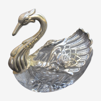 Empty crystal swan pocket