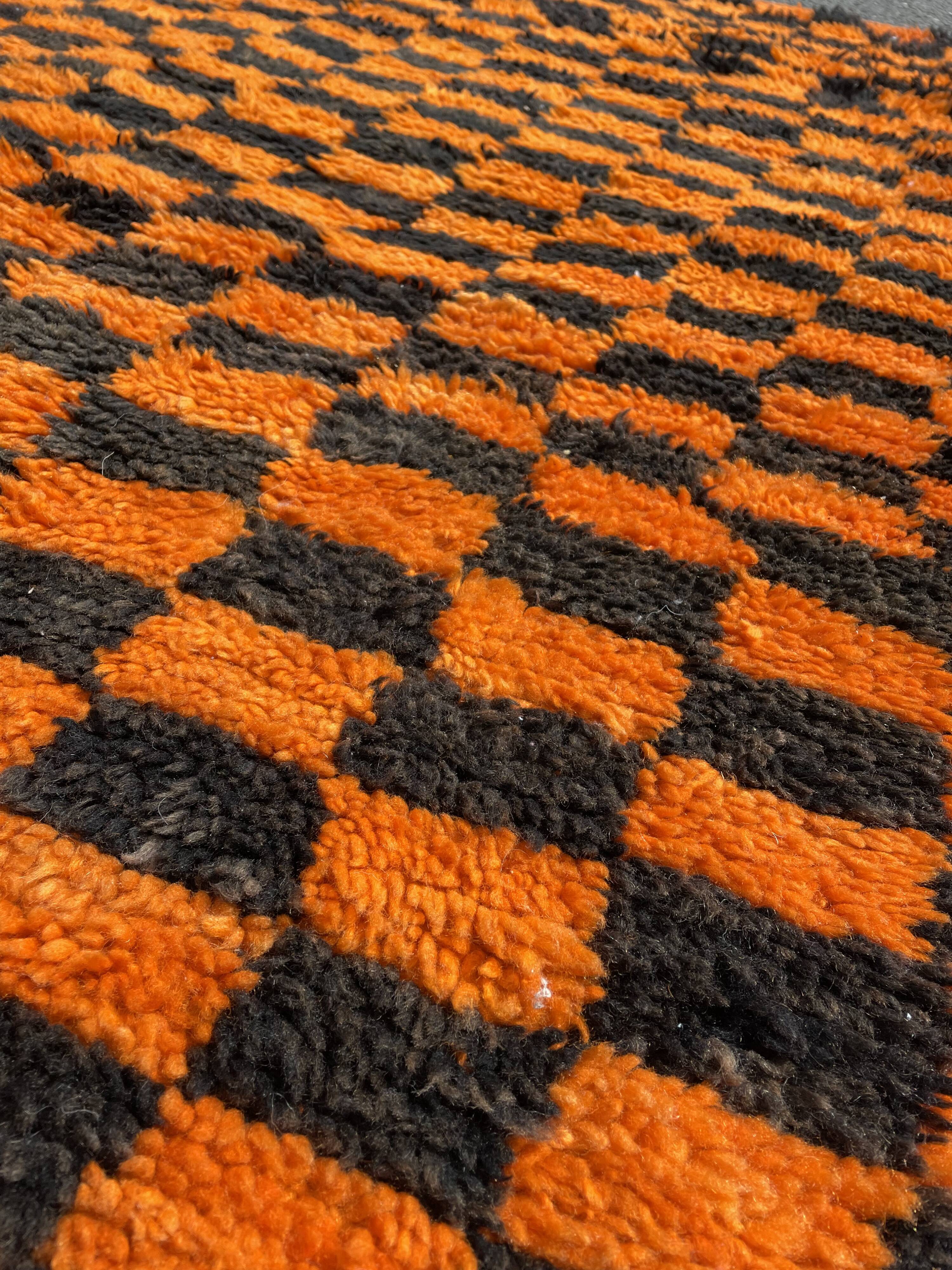 Berber carpet Boujaad 125x195 cm