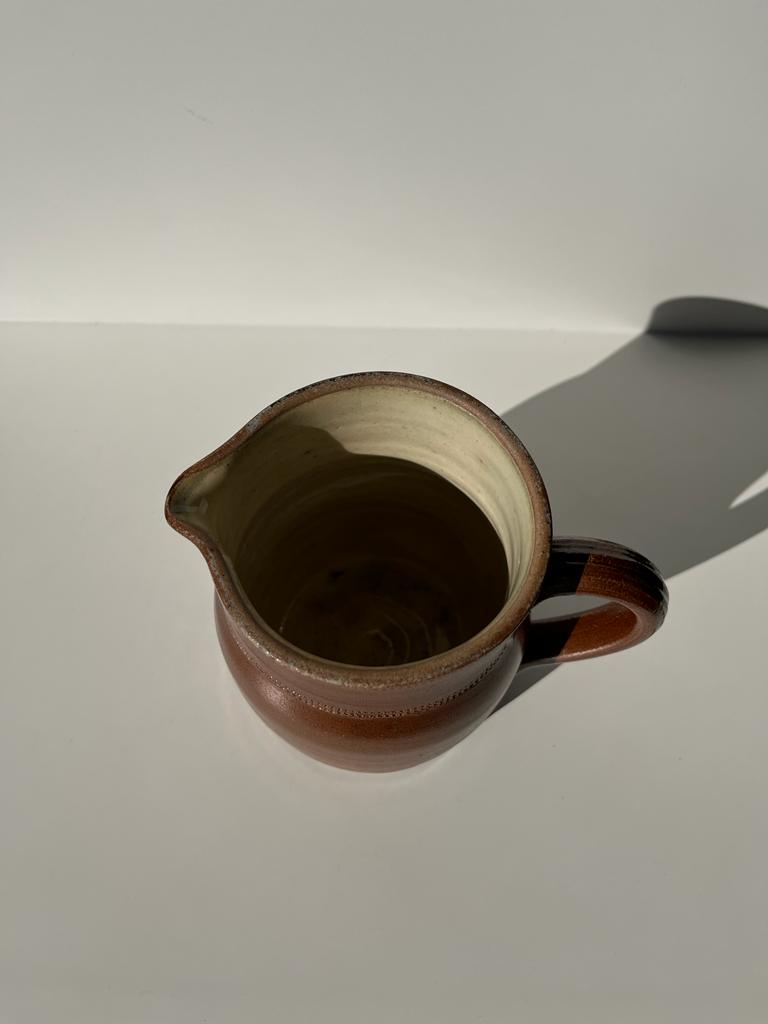 Brown ceramic pitcher H: 20 cm