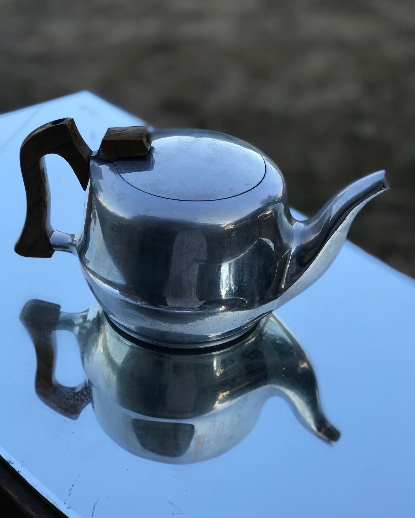 English teapot hotel