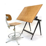 The original ahrend reply drawing board, designed by Wim Rietveld and Friso Kramer for Cirkel's Ahrend