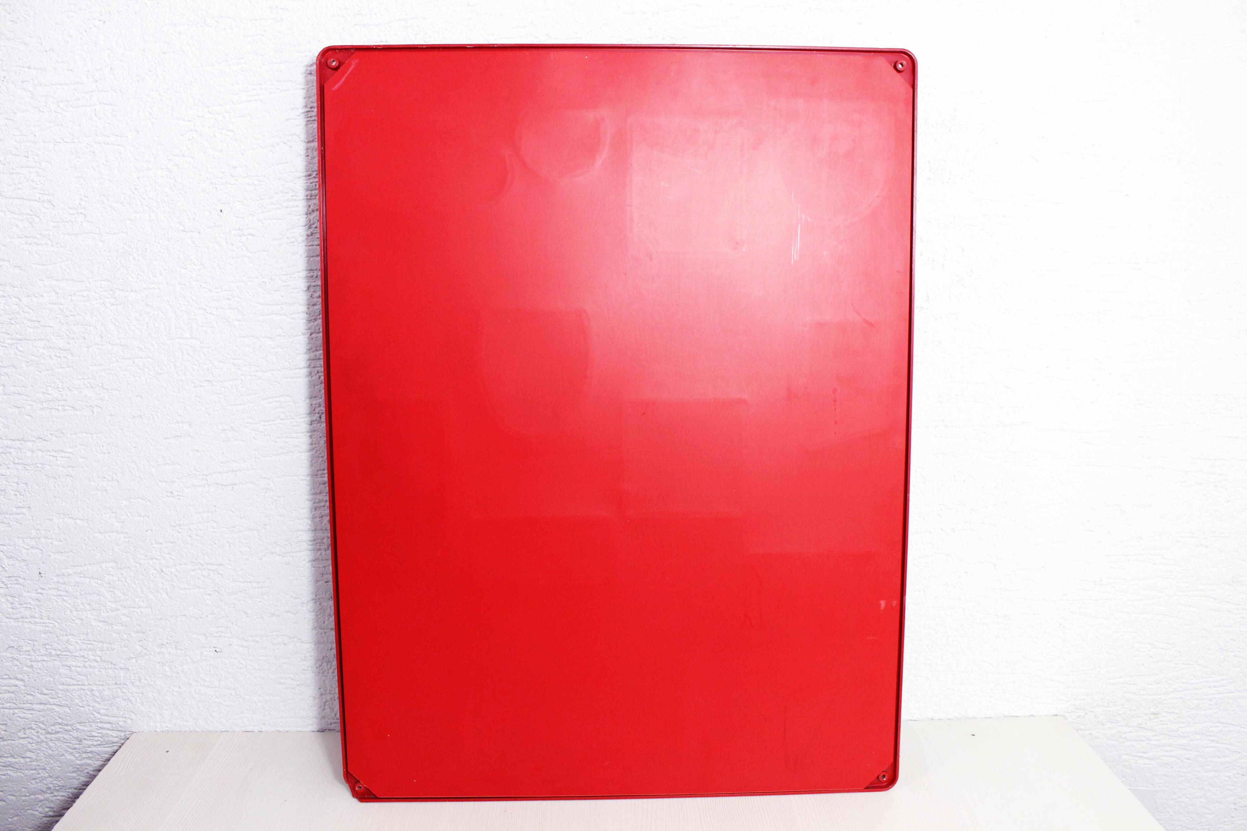 Dorothee Maurer Becker wall organizer