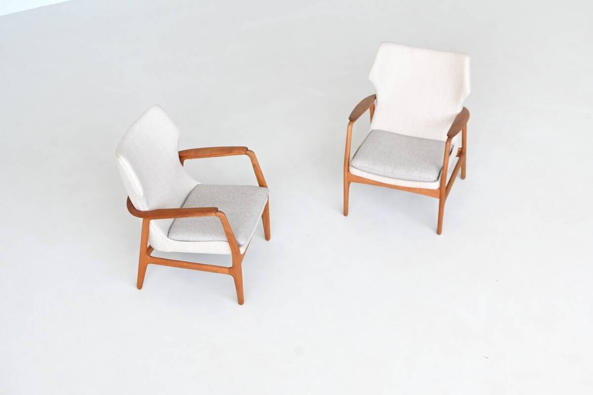 A. Madsen and H. Schubell Karen lounge chairs Bovenkamp Netherlands 1960