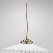 Suspension en opaline