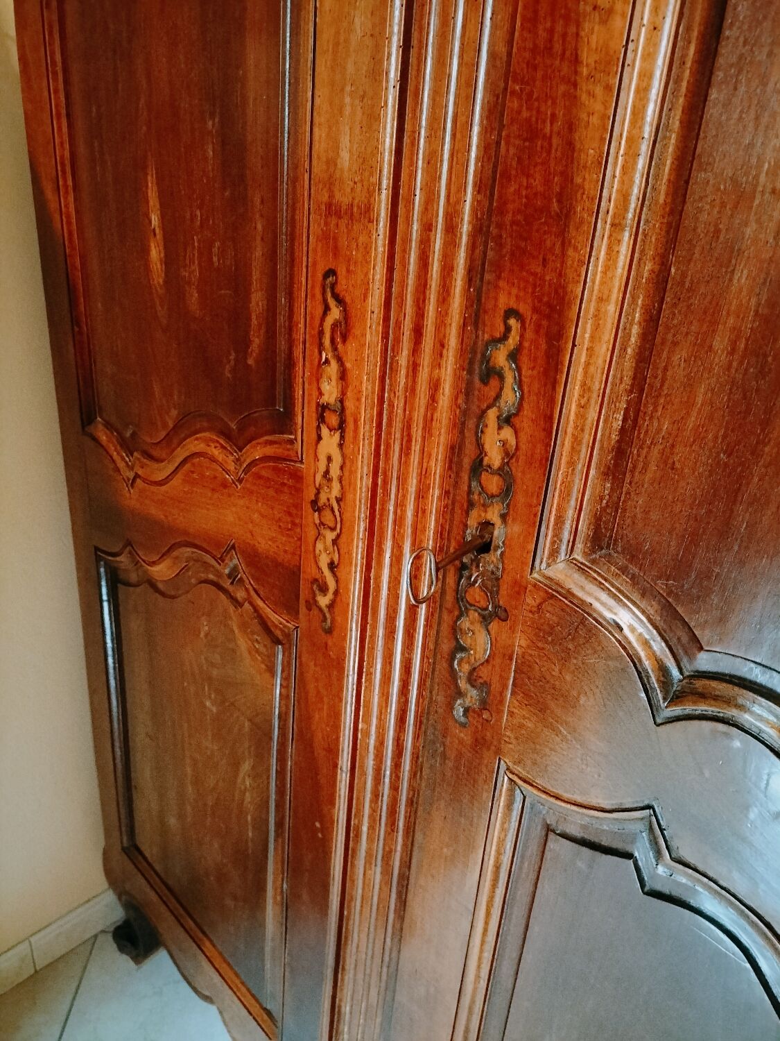 Louis XV style wardrobe