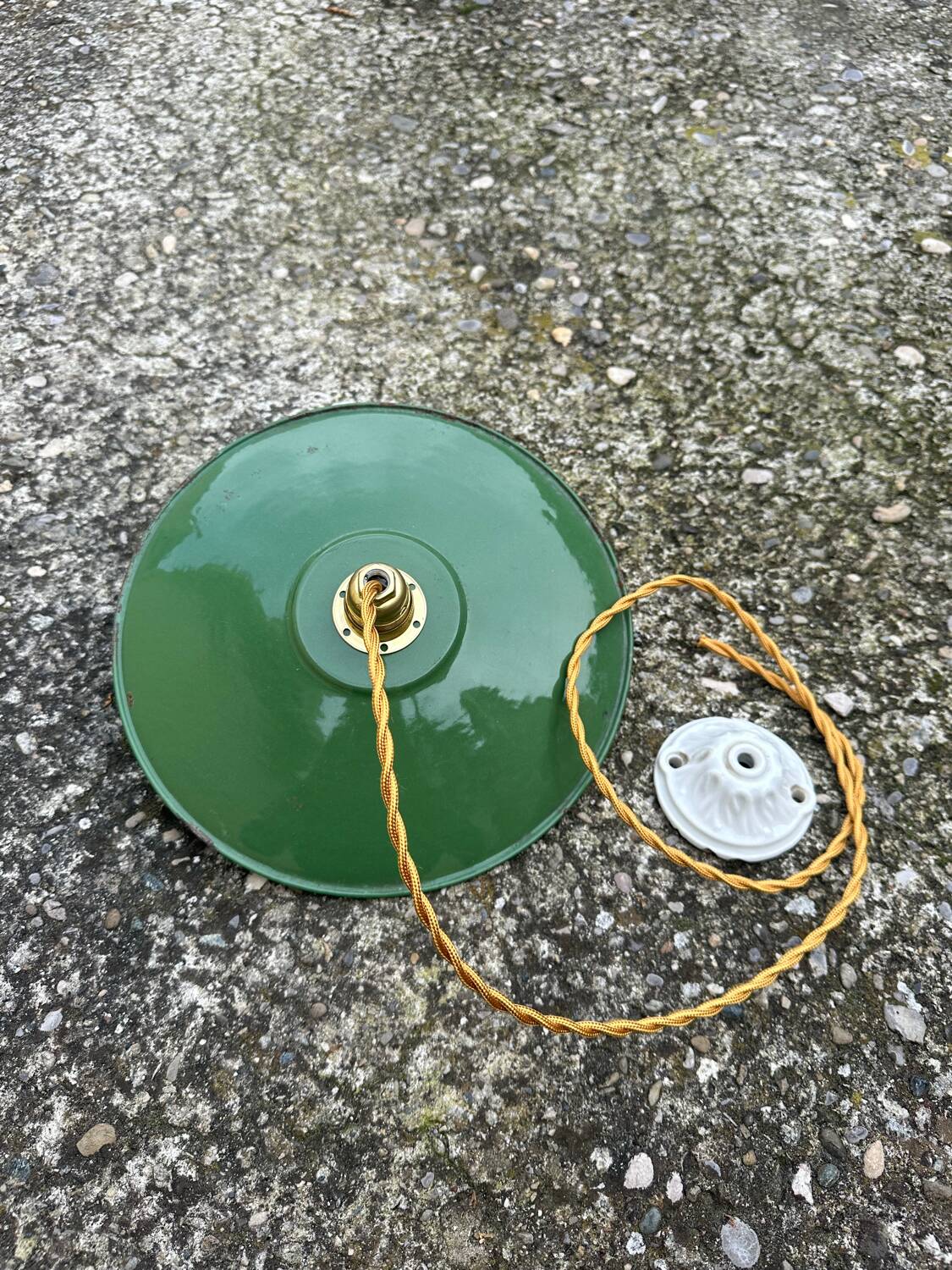 Pendant light indust enameled sheet metal vintage old farmhouse green and white