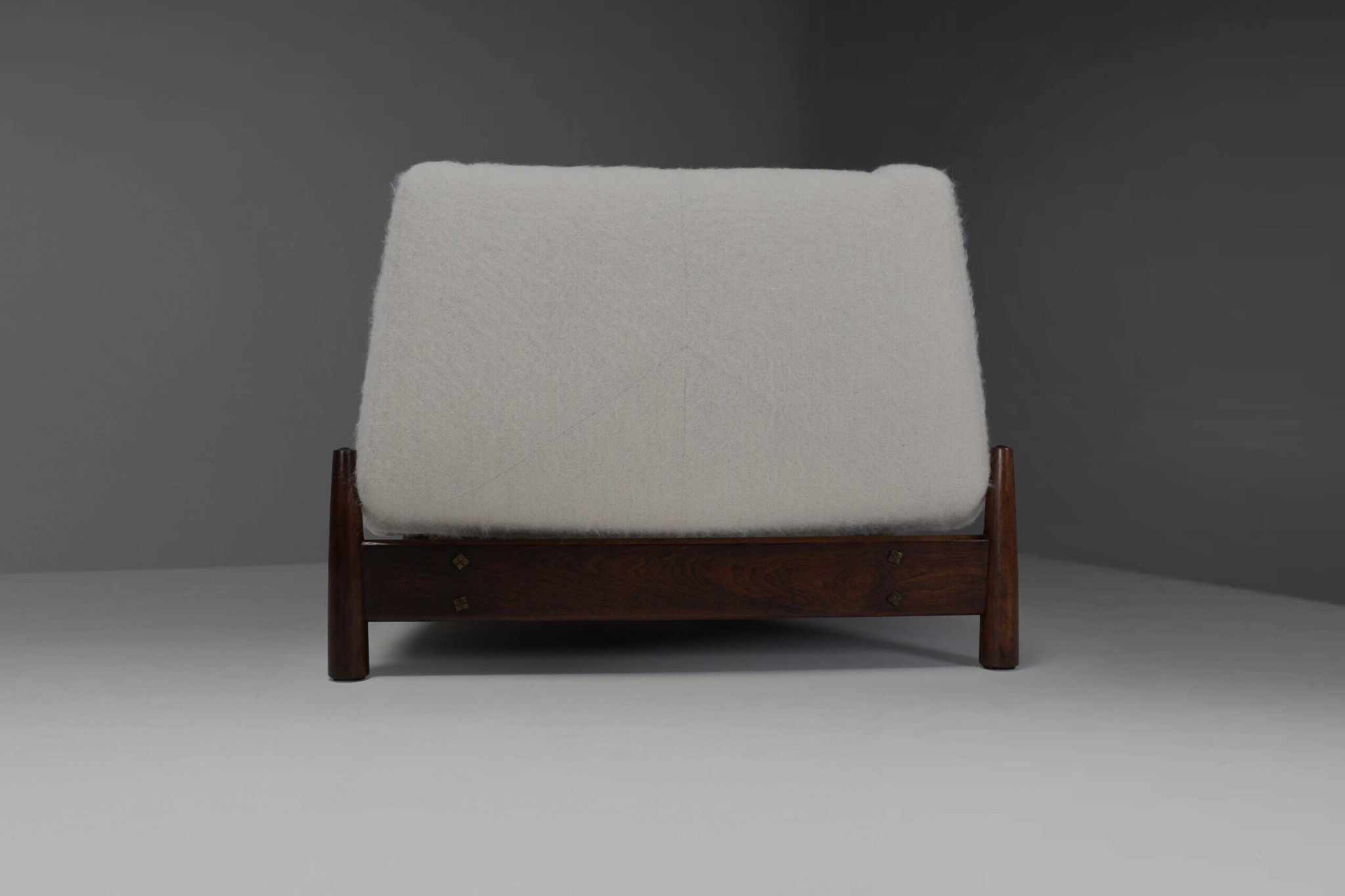 Pair of rosewood lounge chairs by Móveis Cimo, Brazil 1950s