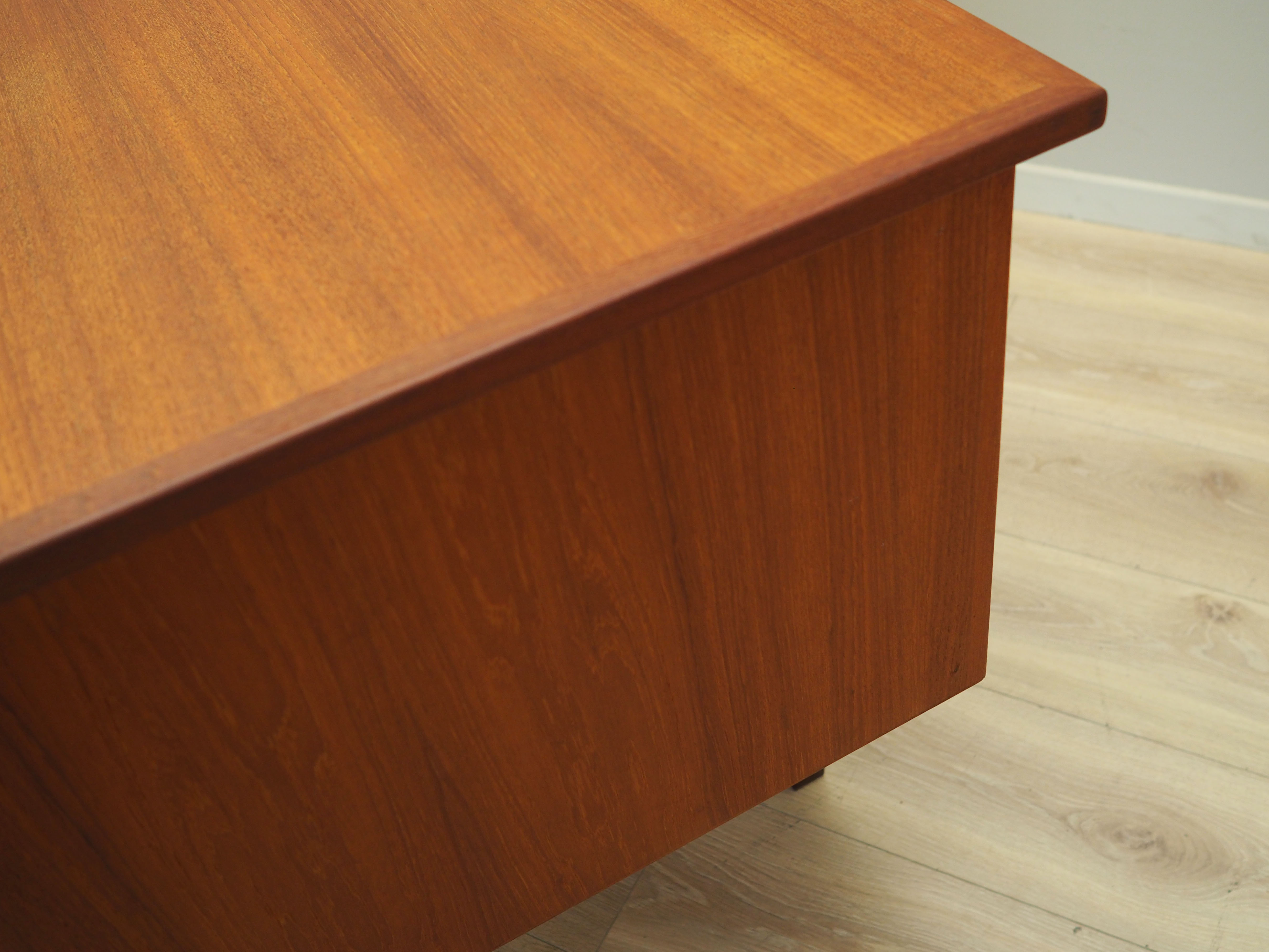 Teak desk, Danish design, 1970s, production: Denmark