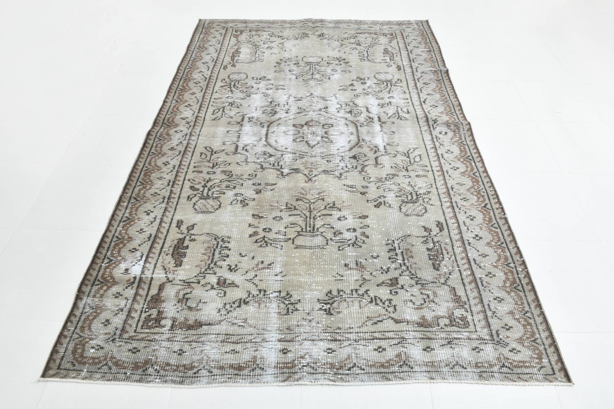 5x8 Beige Brown Floral Persian Area Rug, 168x257Cm SK 7059