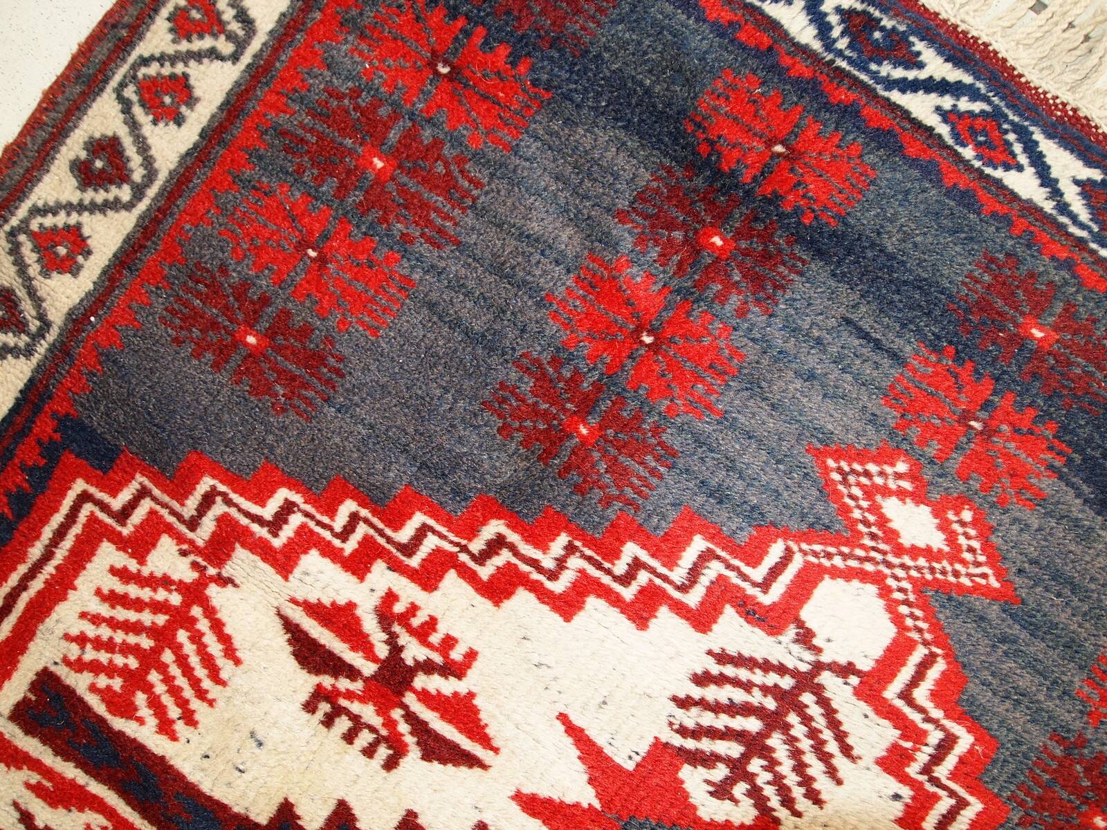 Tapis vintage fait main Anatolien turc 87cm x 145cm (1970s)