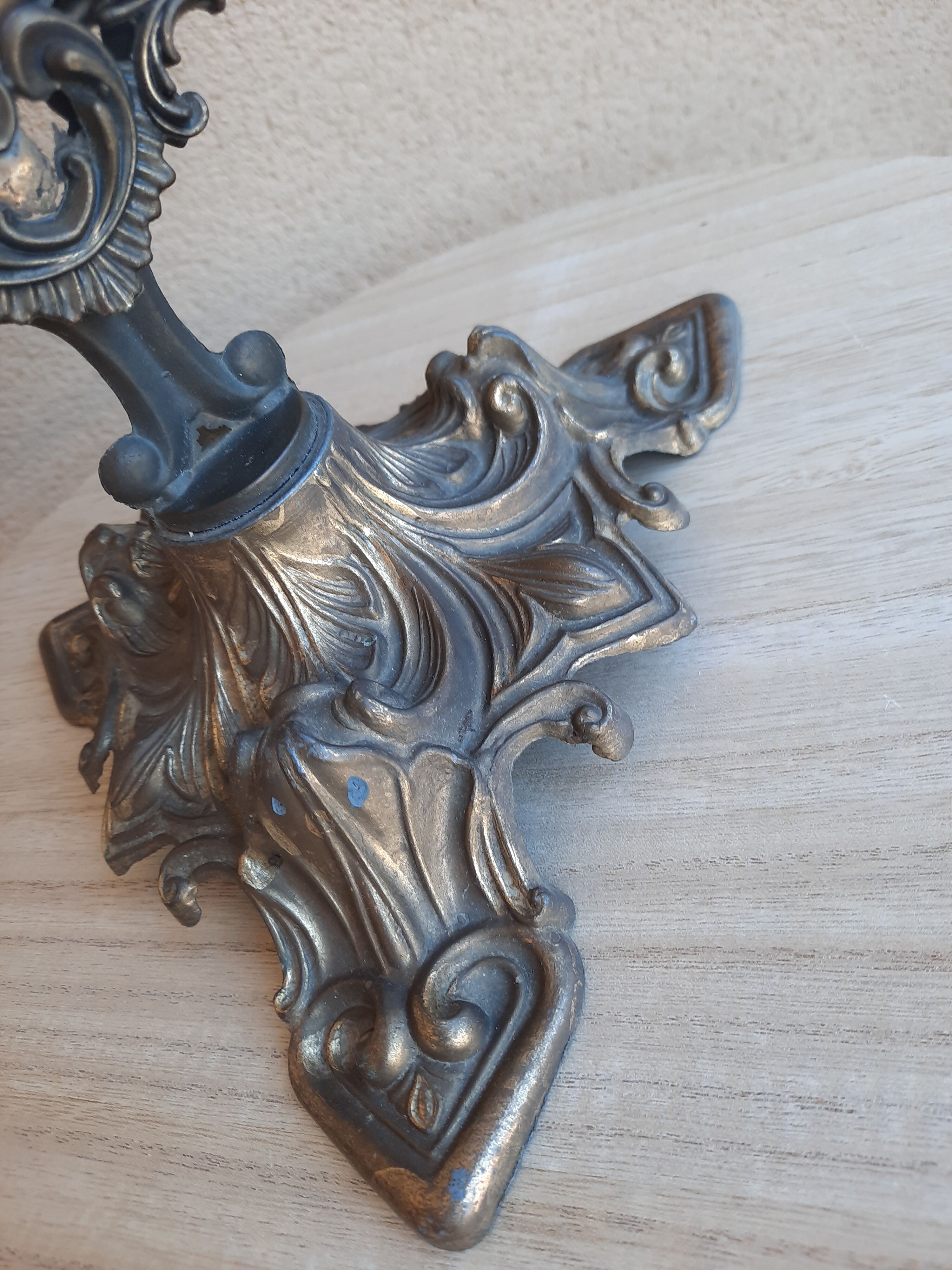 Mirror on foot, swivel, brass, mid-late nineteenth, rock style.