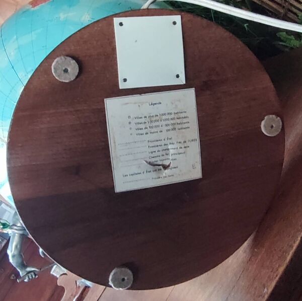Ancien globe terrestre lumineux mappemonde en verre