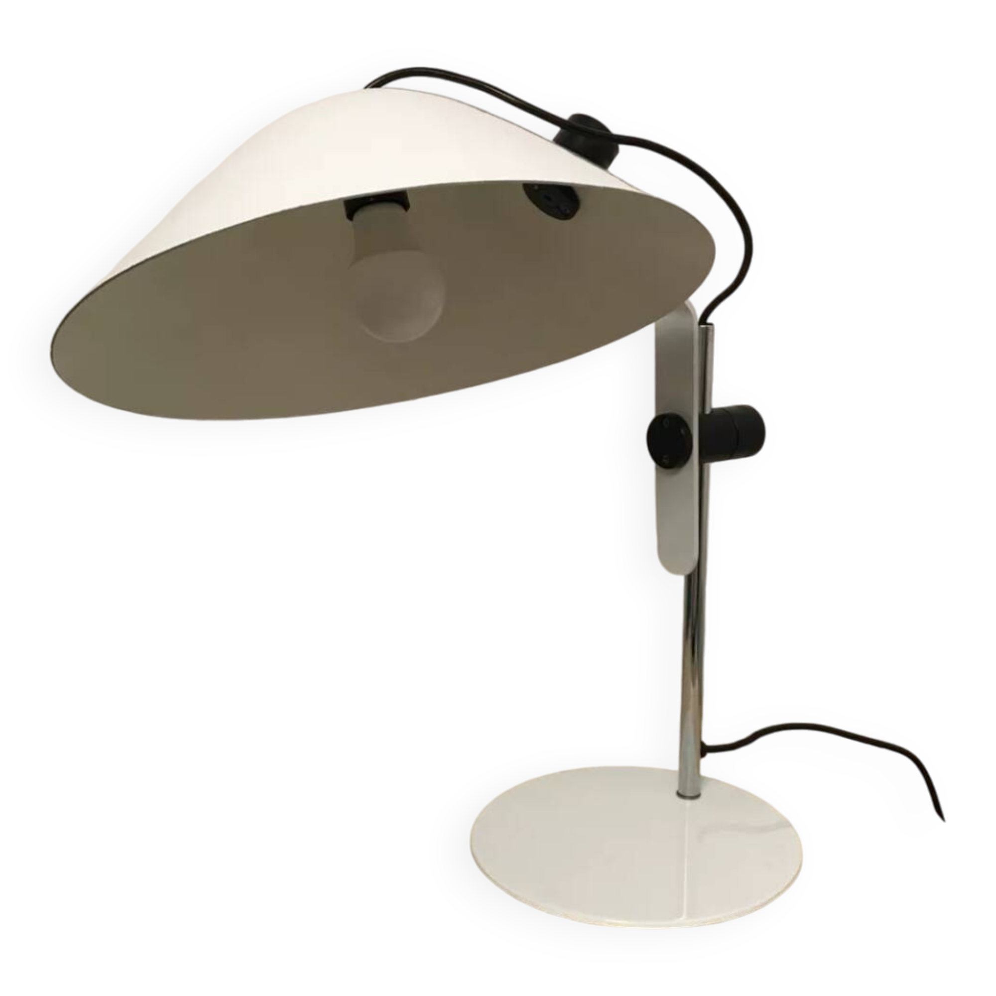 White lacquered metal lamp, Lella Montecroci and Marco de Carli, Arrelam, 1970