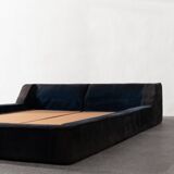 Cadre de lit en daim par Roche Bobois, années 1970