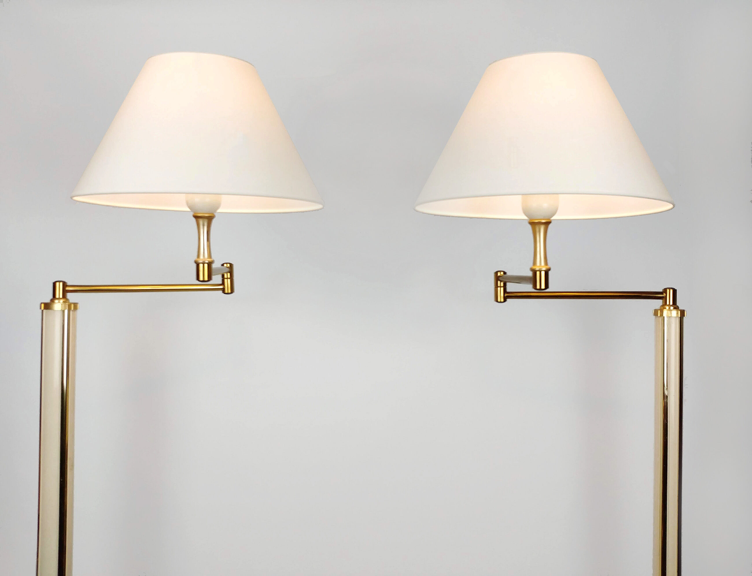 Pair of flexible lacquer and brass lamps, 1970 s