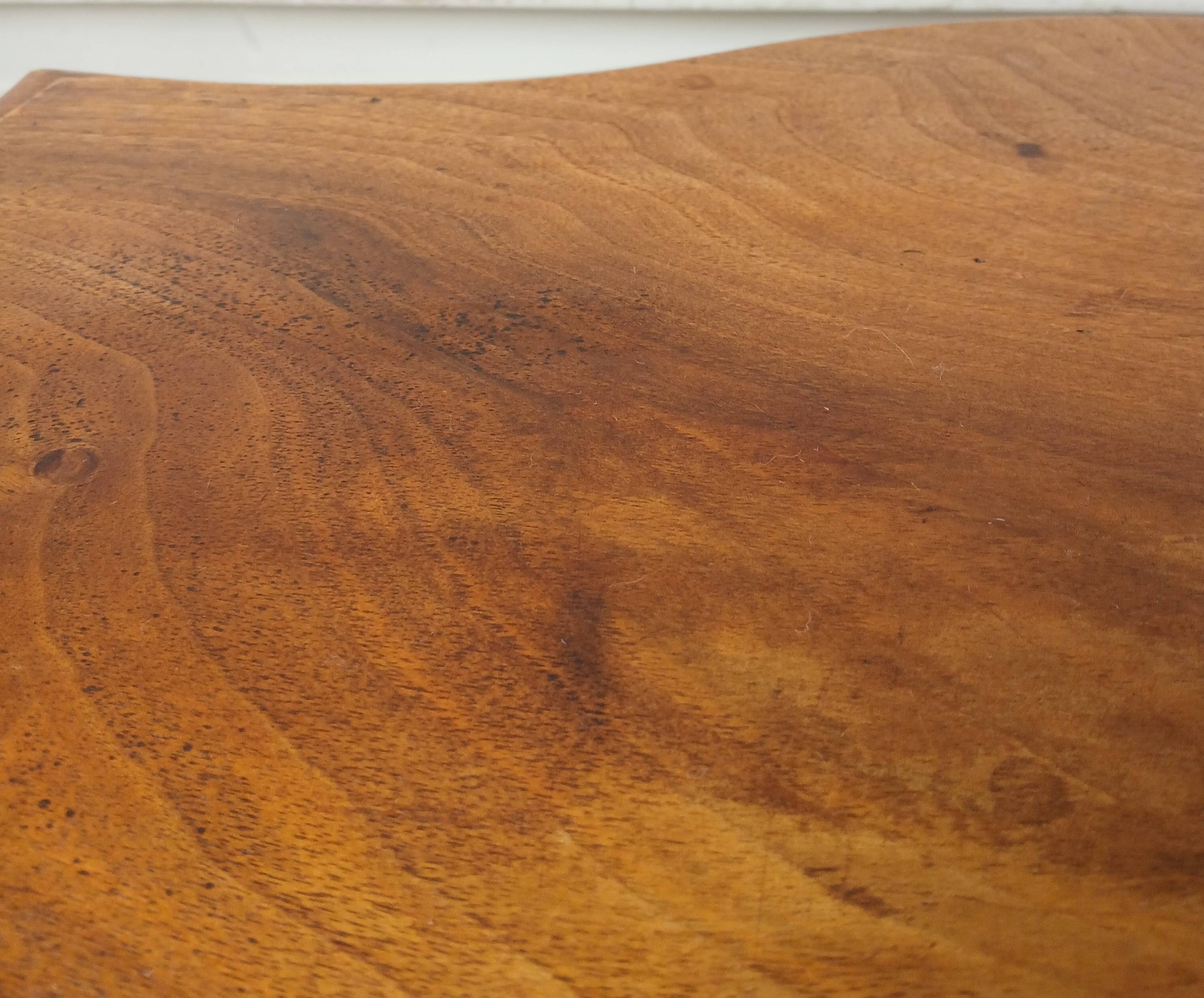 "Violin" tripod console table in blond walnut