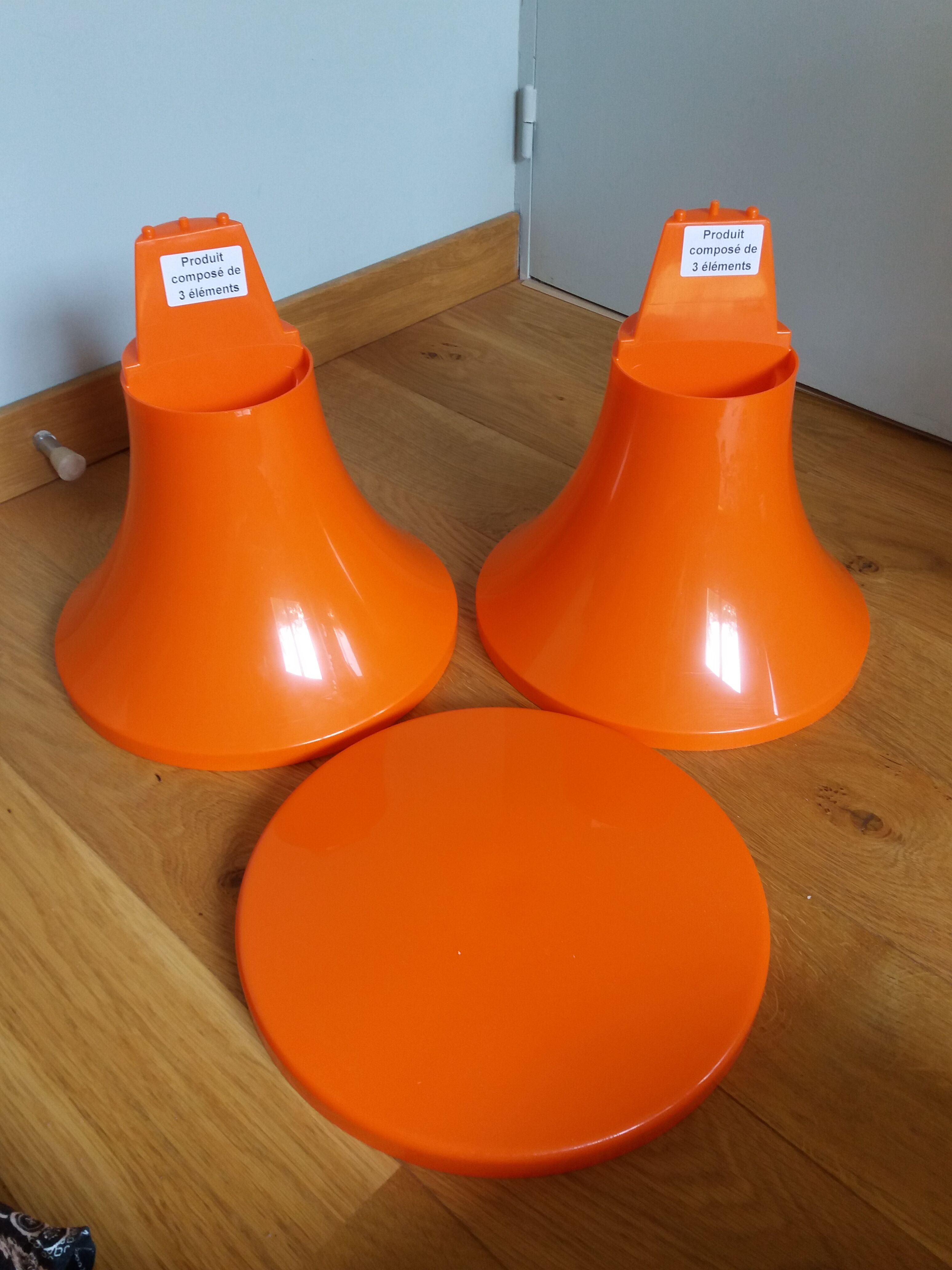 Tam Tam orange stool