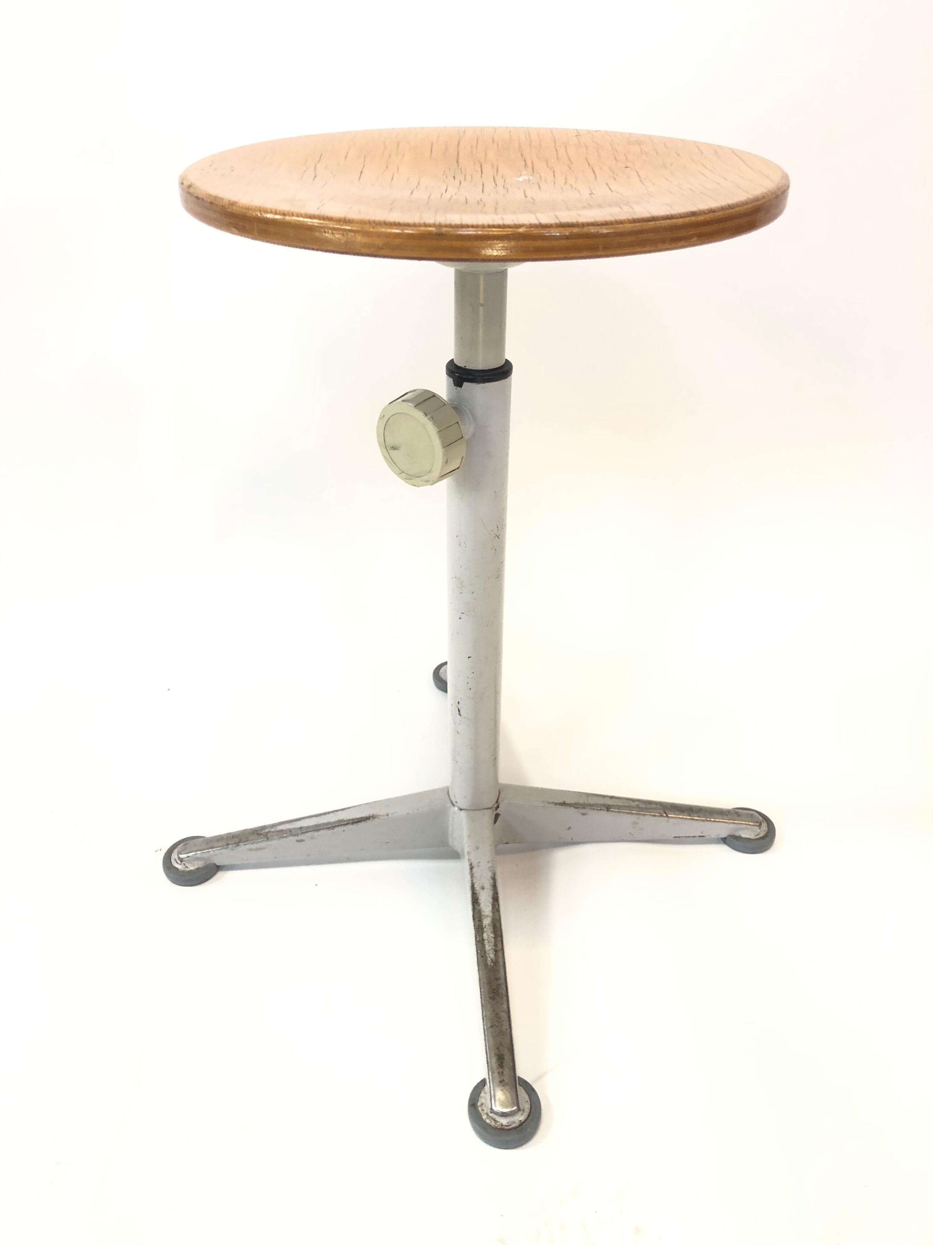 Vintage stool work tabouret by Friso Kramer Ahrend de Cirkel