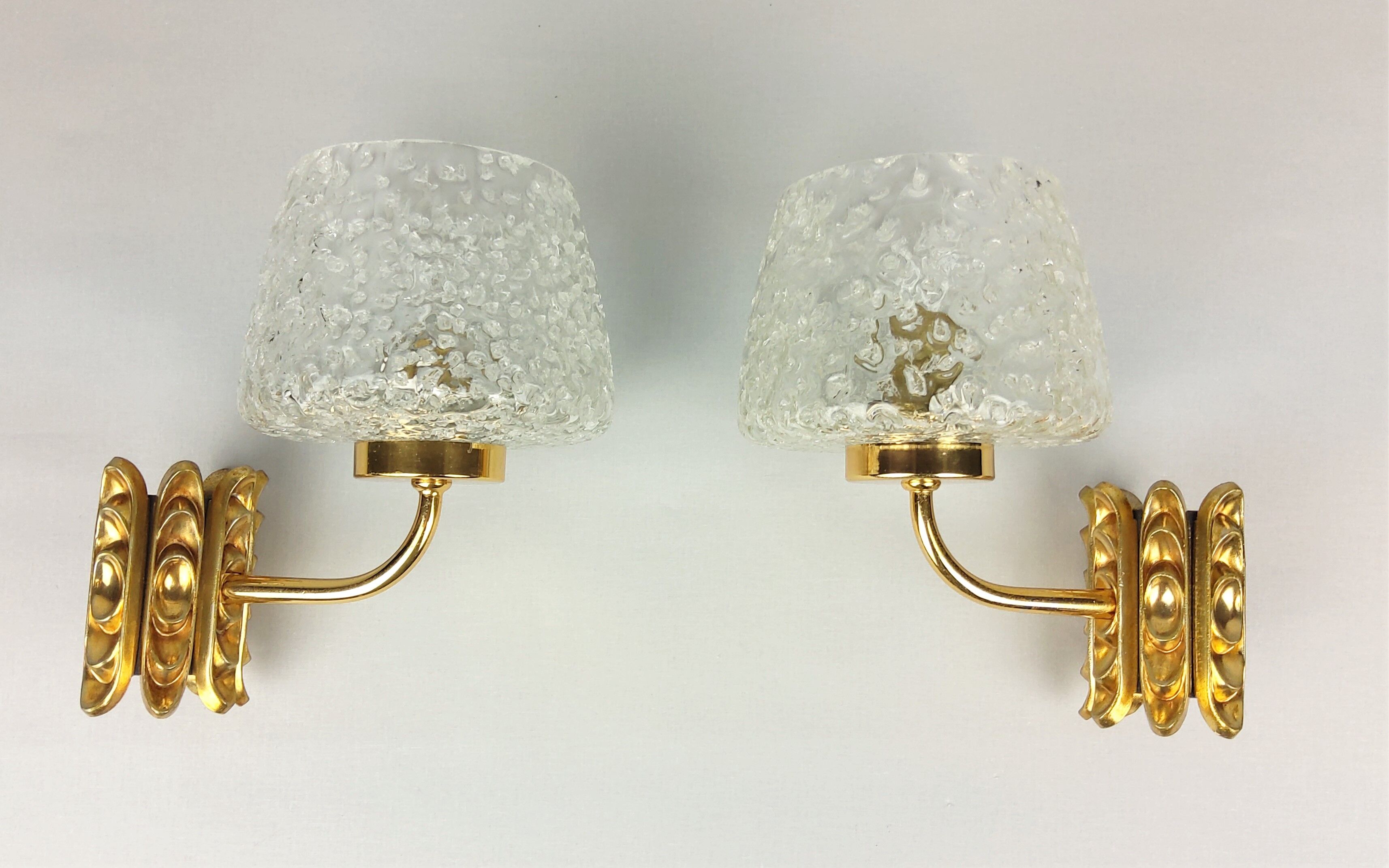 Vintage Murano and 1960 gold metal wall light