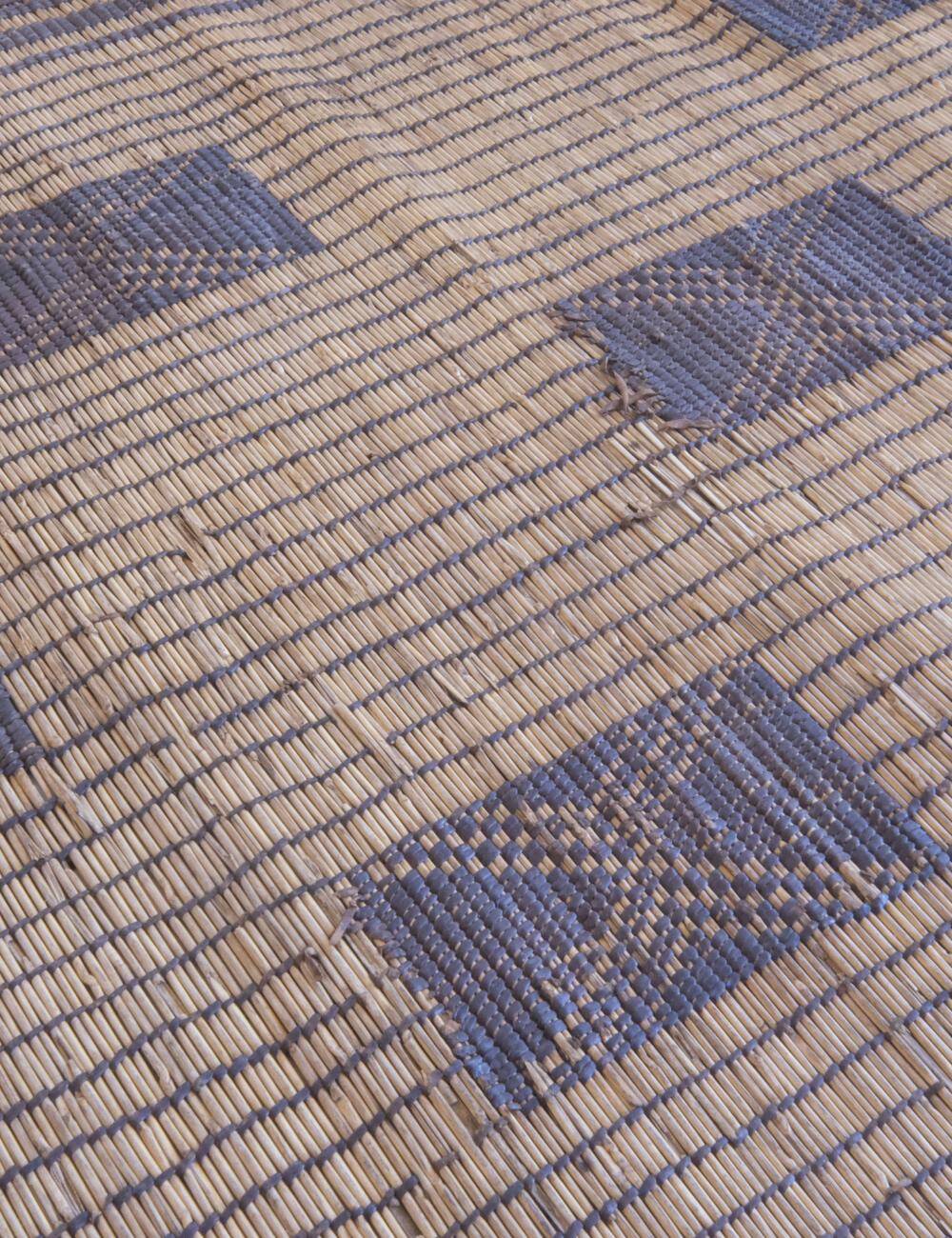 Tuareg rug from Mauritania - 120 x 107 cm