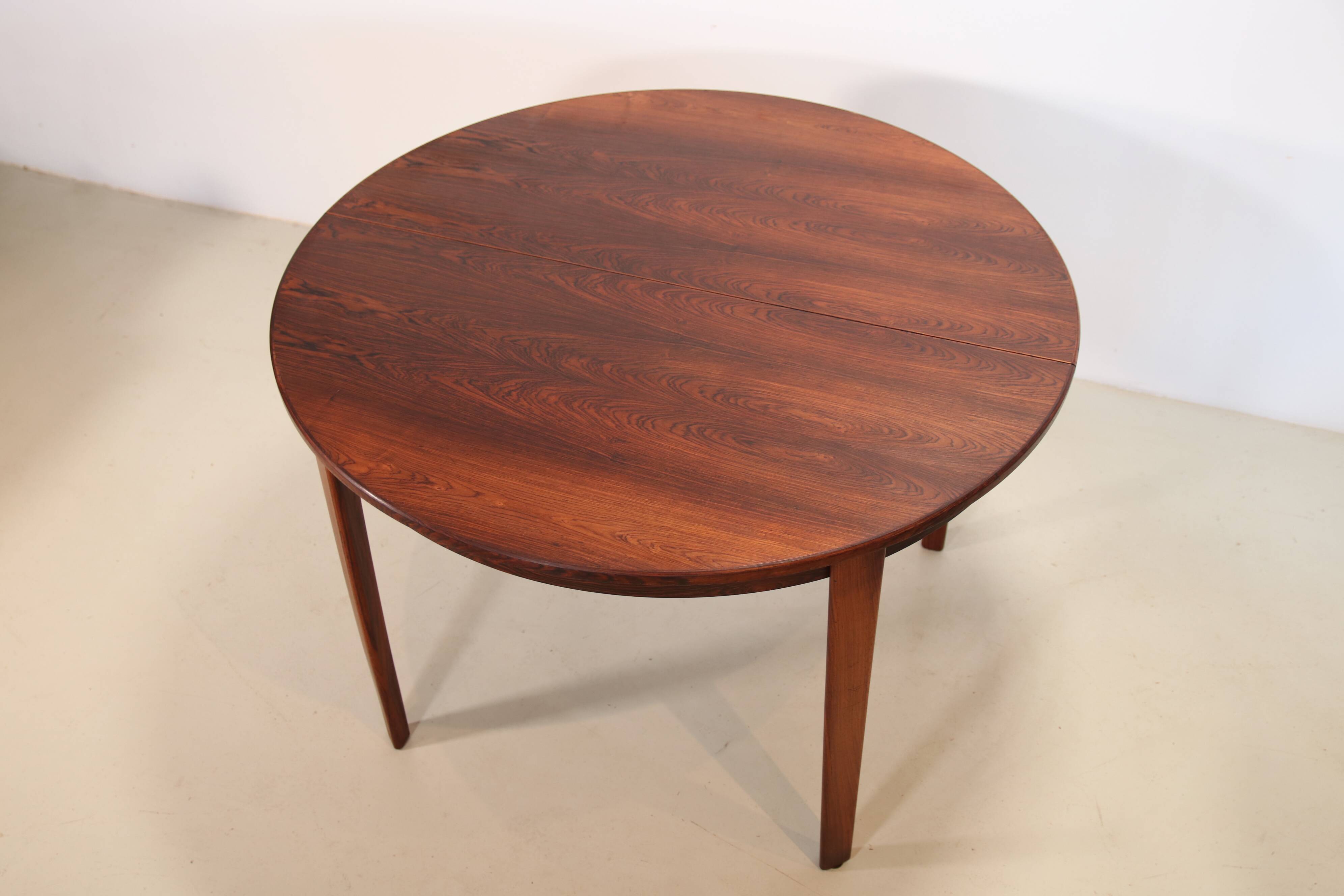 Round Rosewood Omann Jun dining room table, 1960's