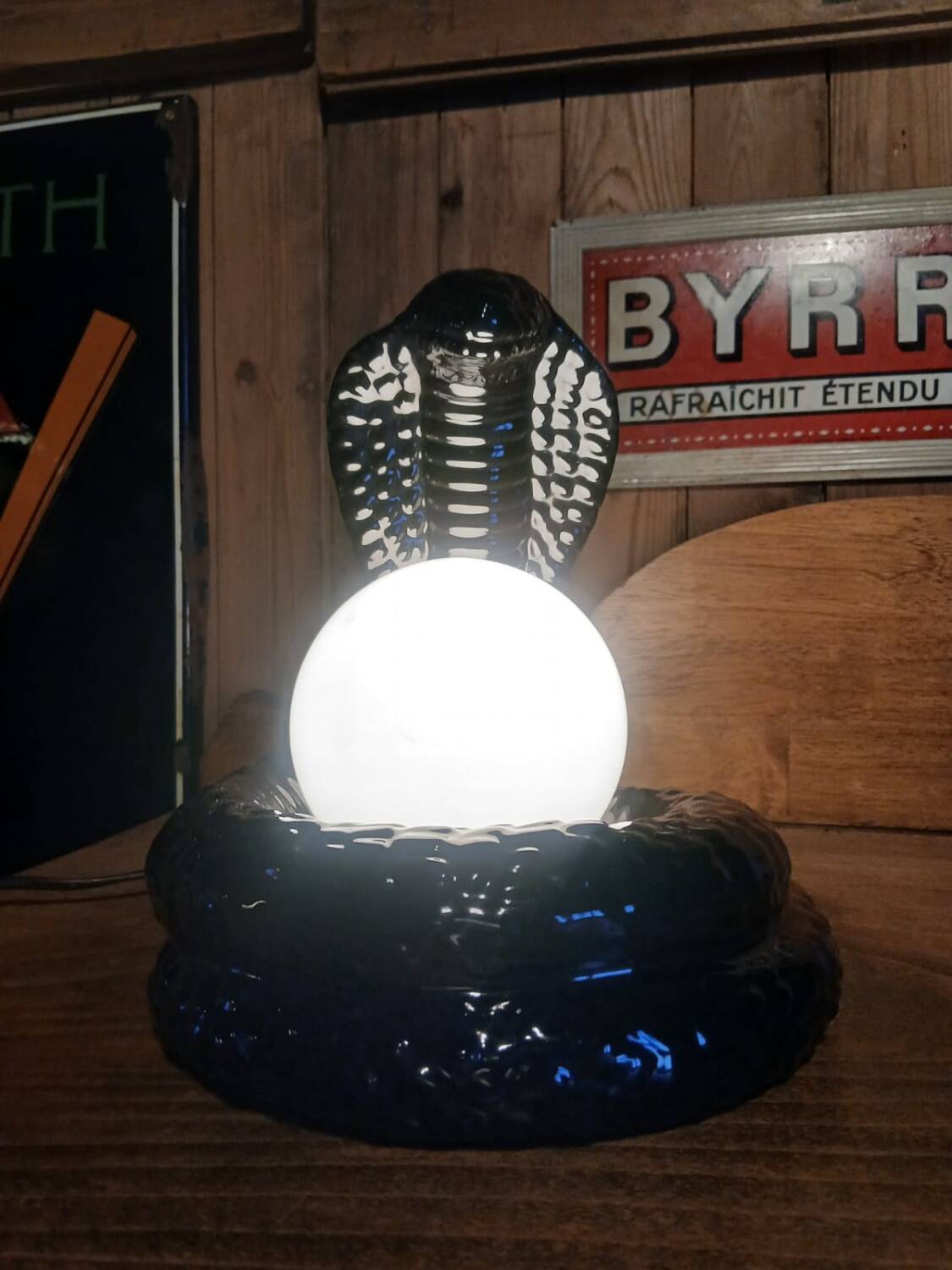 Cobra lamp from the 70s/80s.