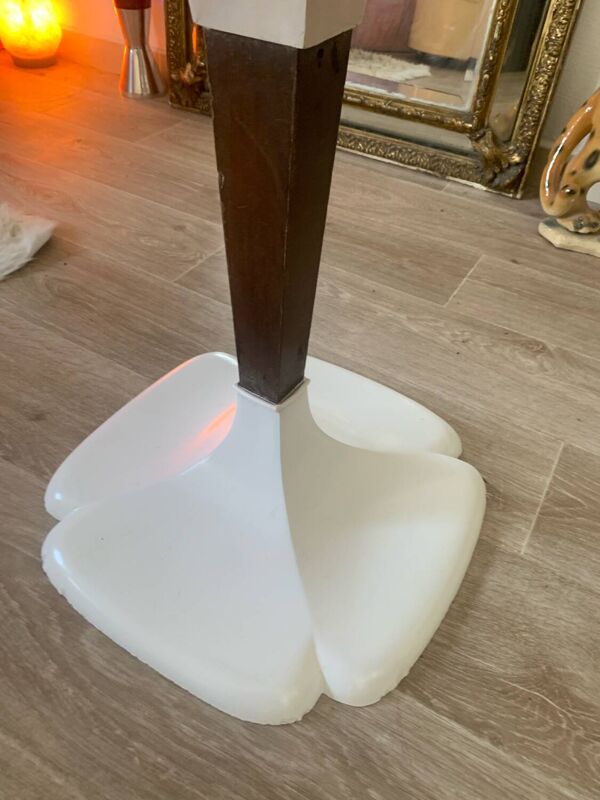 Table basse pied tulipe Gautier vintage