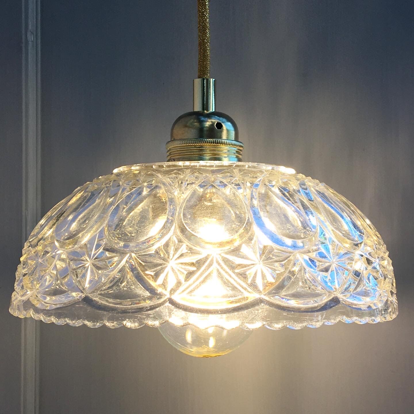Hanging created with a vintage salad bowl and chiseled glass