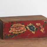 Antique red box with floral patterns (circa 1900) #34