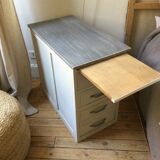 Drawer cabinet