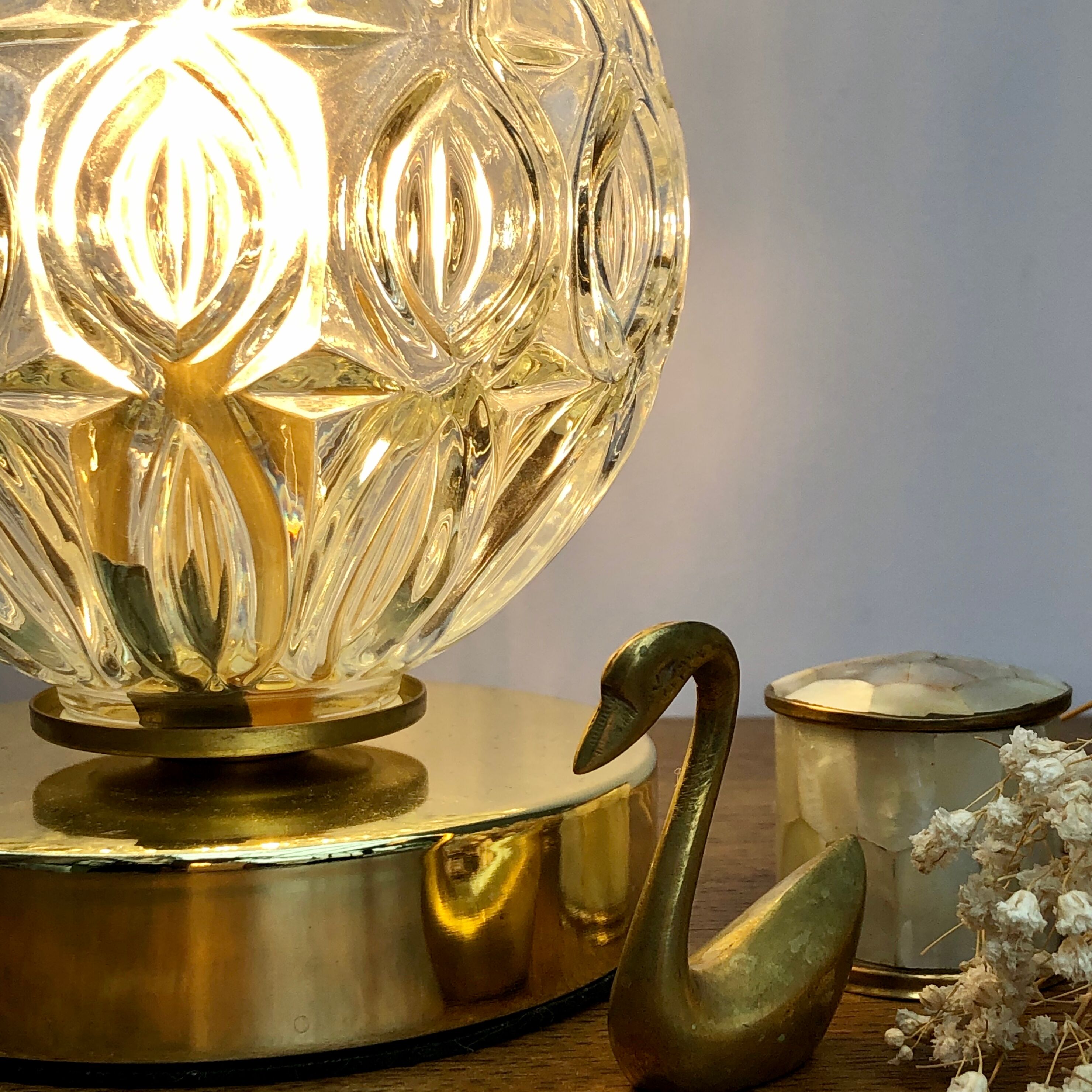Vintage moulded glass globe-laying lamp