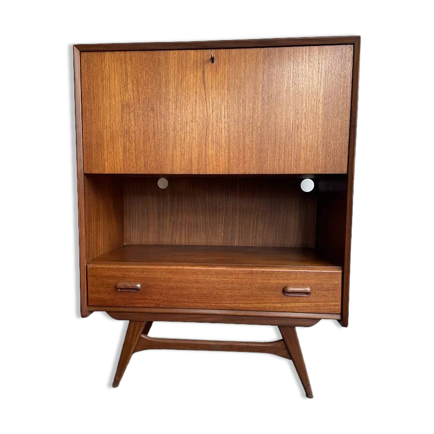 L. Van Teeffelen cupboard