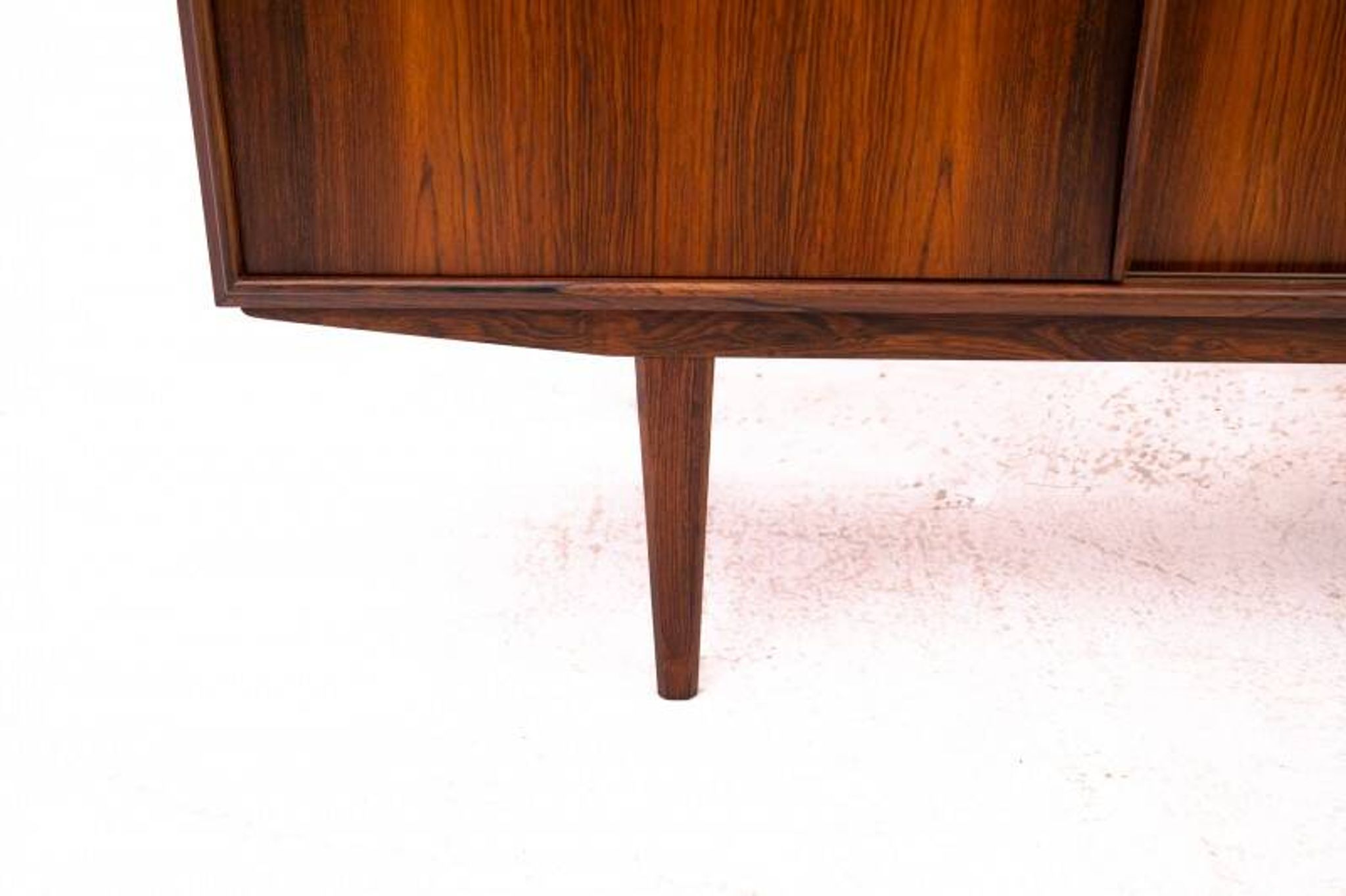 Buffet commode des années 1960, Danemark. Après rénovation.