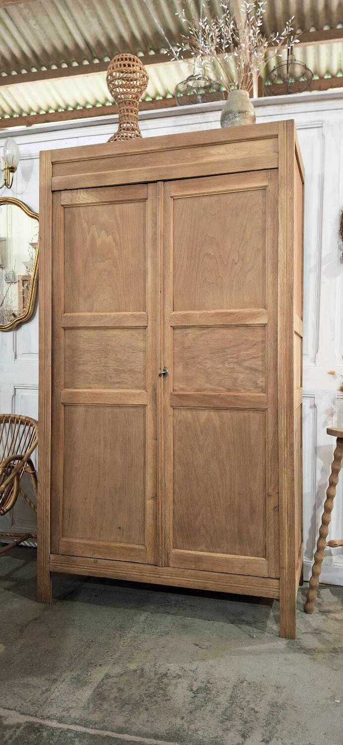 Armoire ancienne