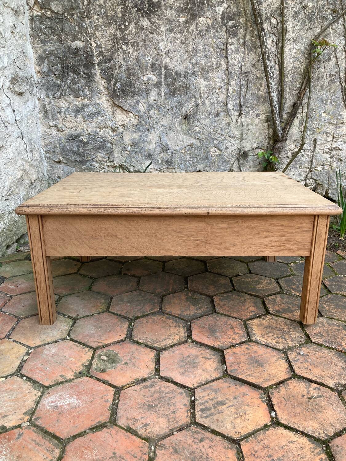 Table basse ancienne en chêne massif