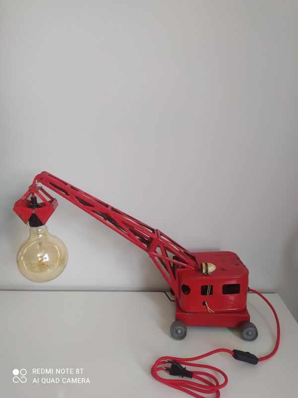Lampe vintage ancien jouet en métal avec ampoules
