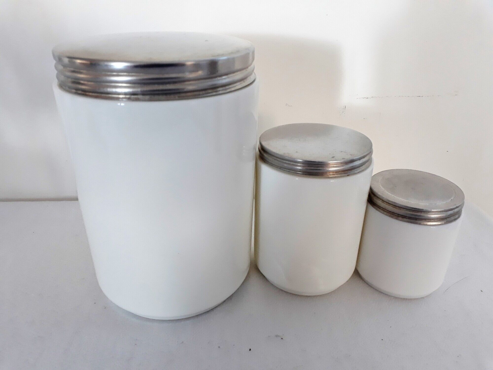 Lot of 3 old jars of laboratory glass color white