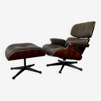 Lounge Chair & Ottoman