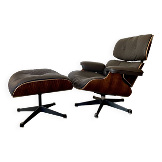 Lounge Chair & Ottoman