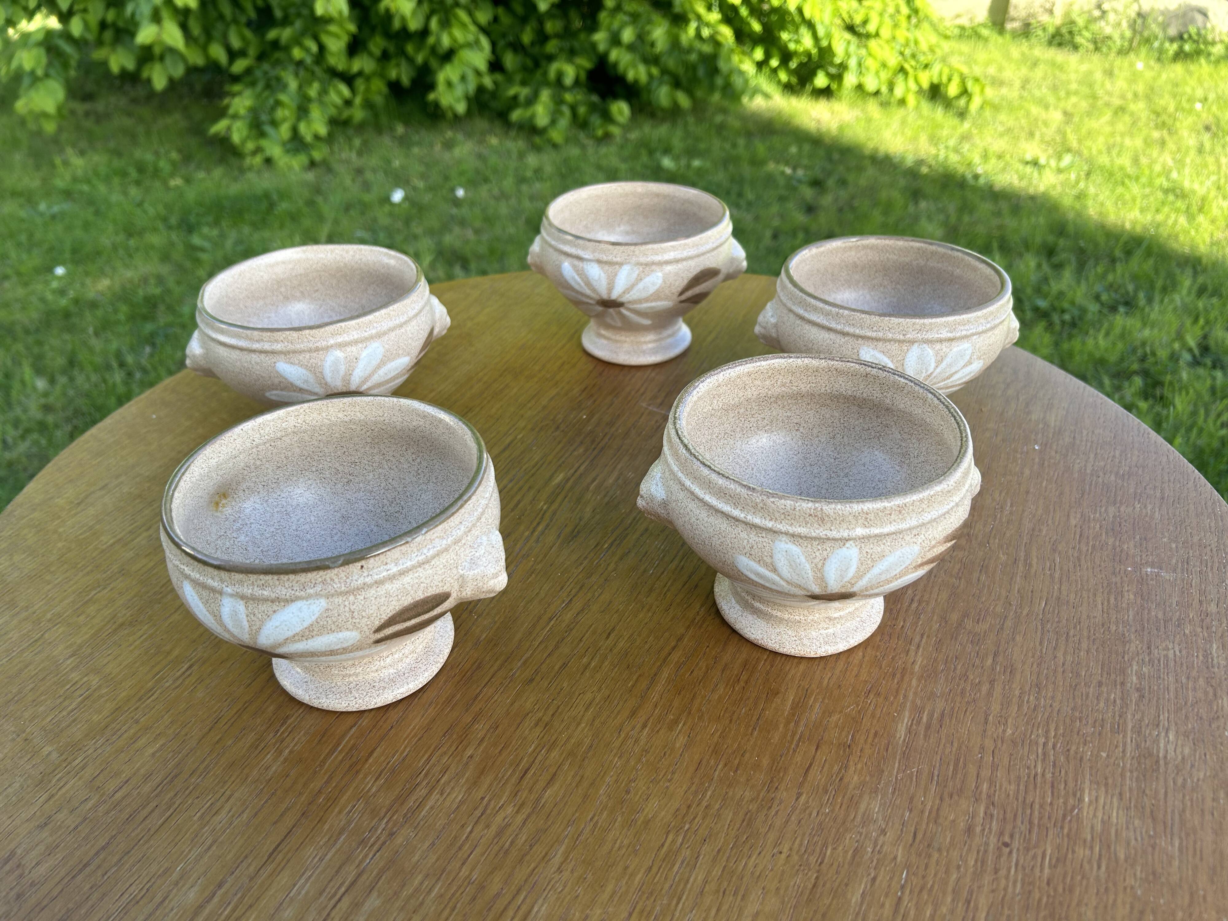 Set of 5 stoneware soup bowls