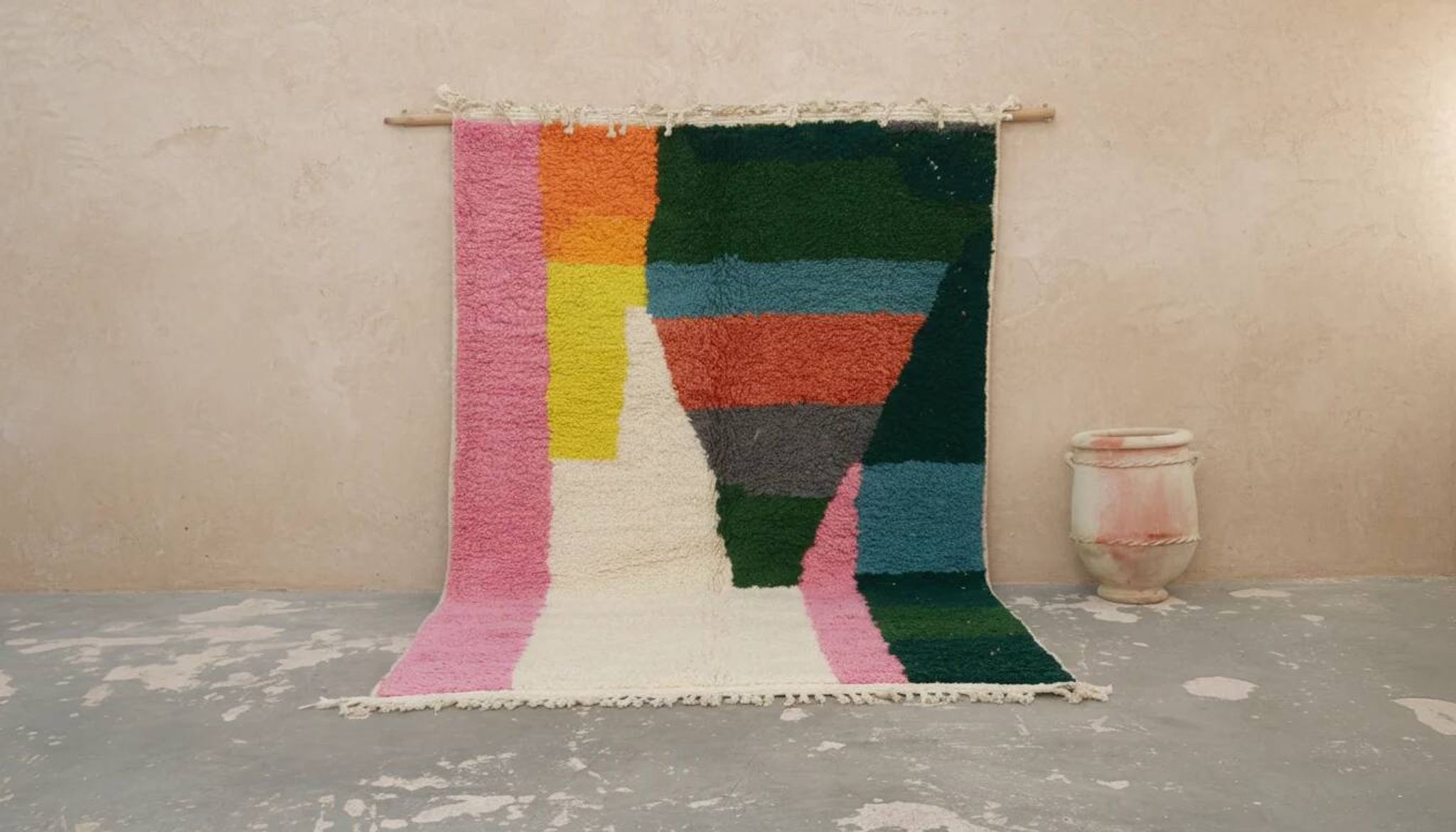 Grand tapis Azilal 305×200 cm – Design géométrique coloré et abstrait, GO-967