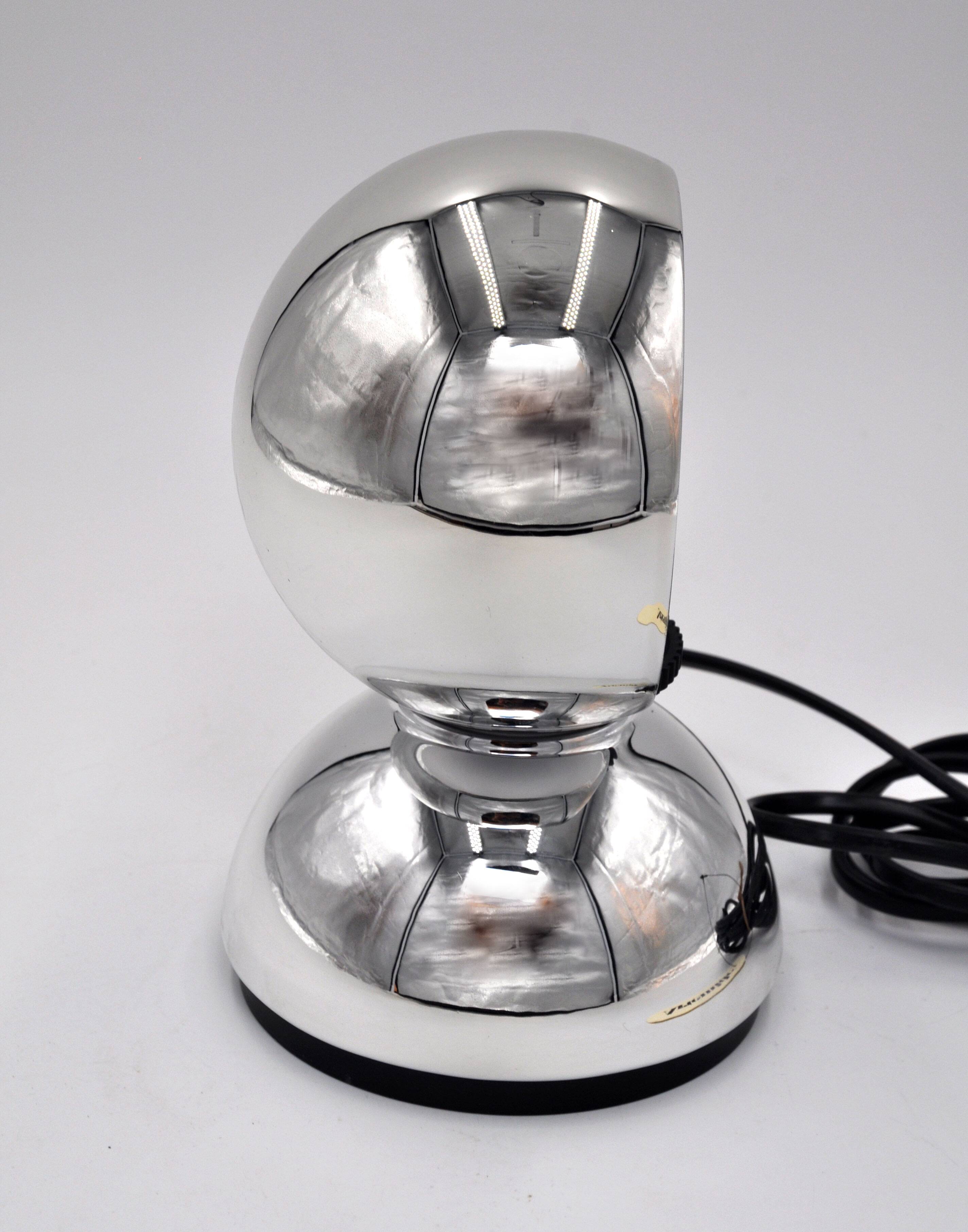 Artemide Eclisse lamp (Vico Magistretti) – Special chrome reissue