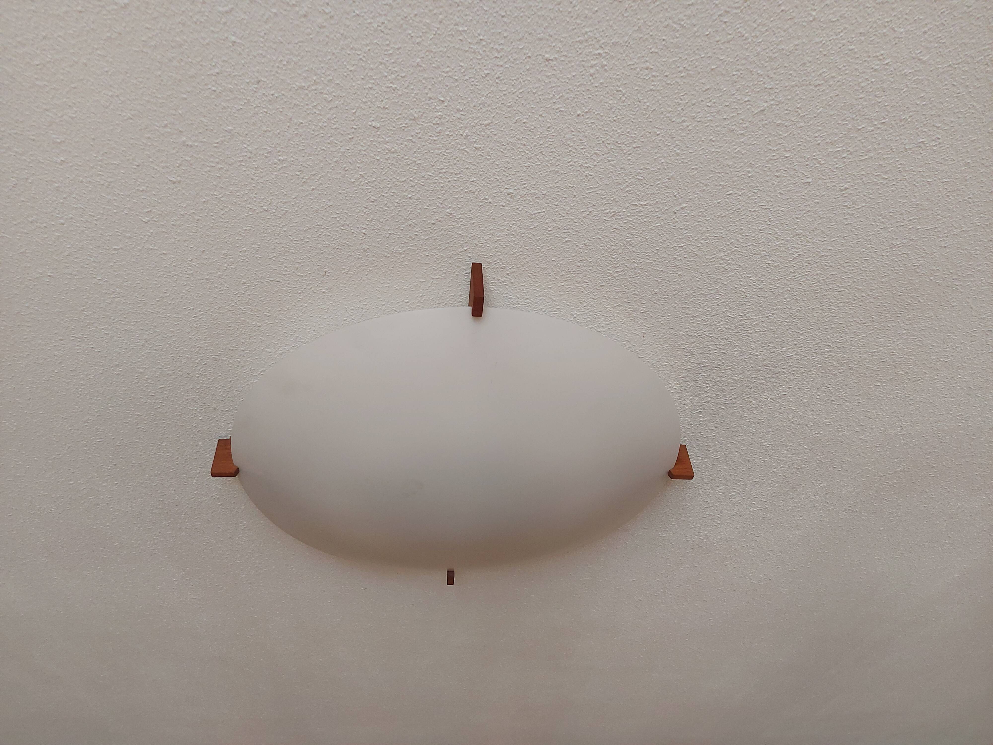 Plafonnier, lustre design Scandinave Osten Kristiansson pour Luxus