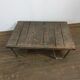Table basse en palette d'usine industrielle